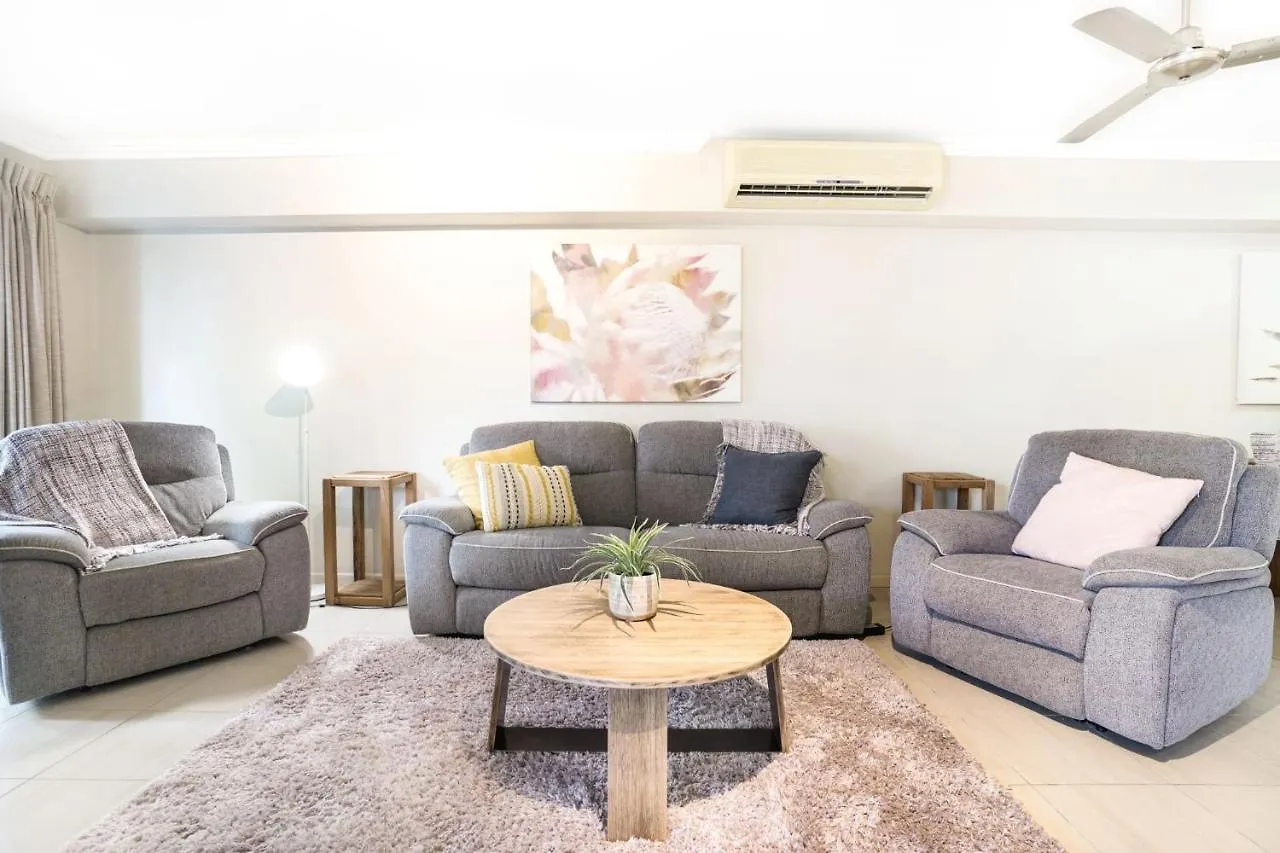 Apartment Royal Pavillions City Escape Cairns