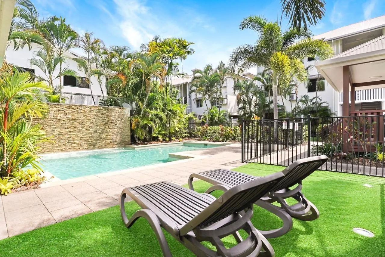Royal Pavillions City Escape Cairns Apartment